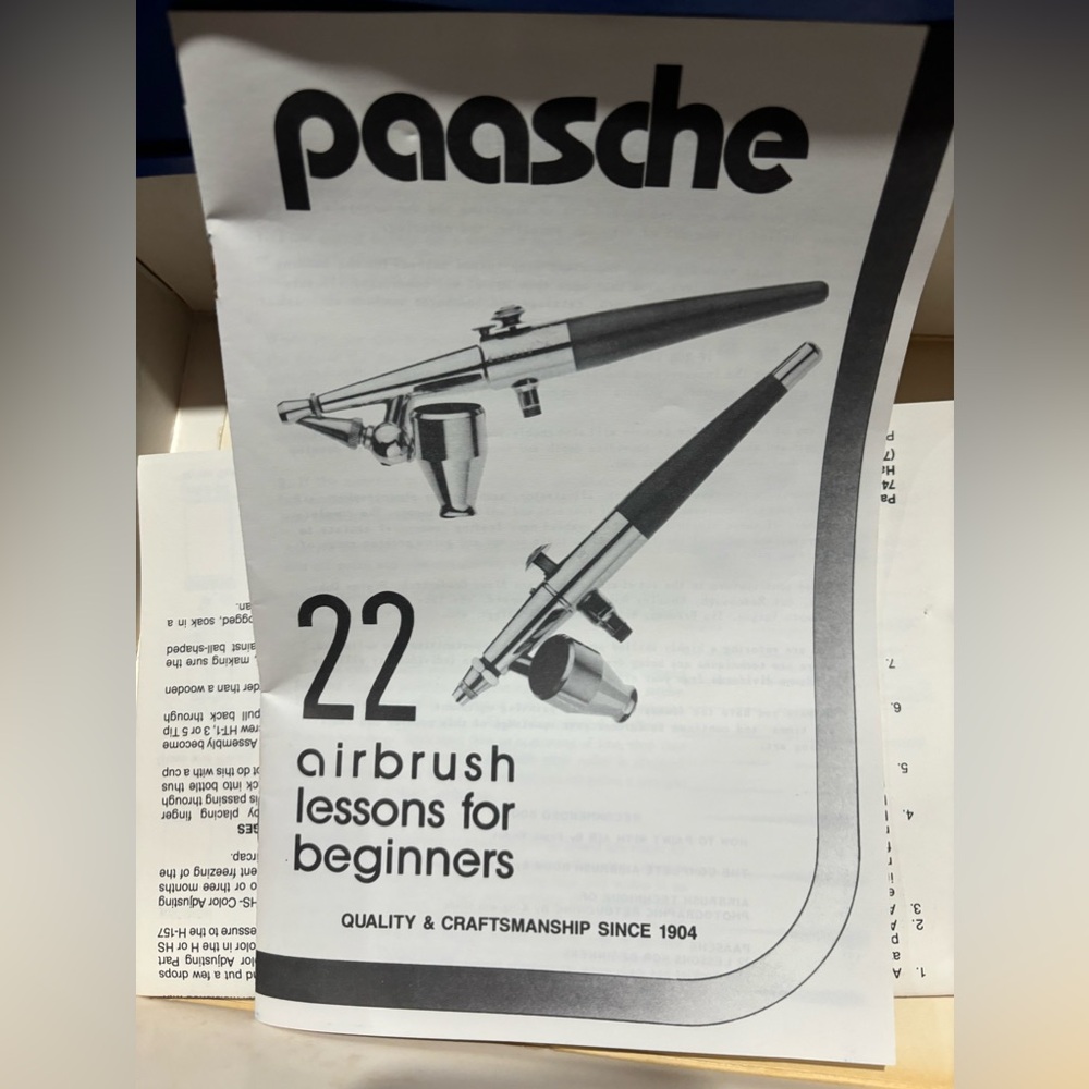 Paasche Airbrush Set H-Set Brand New In Original Packaging. - Picture 3 of 4
